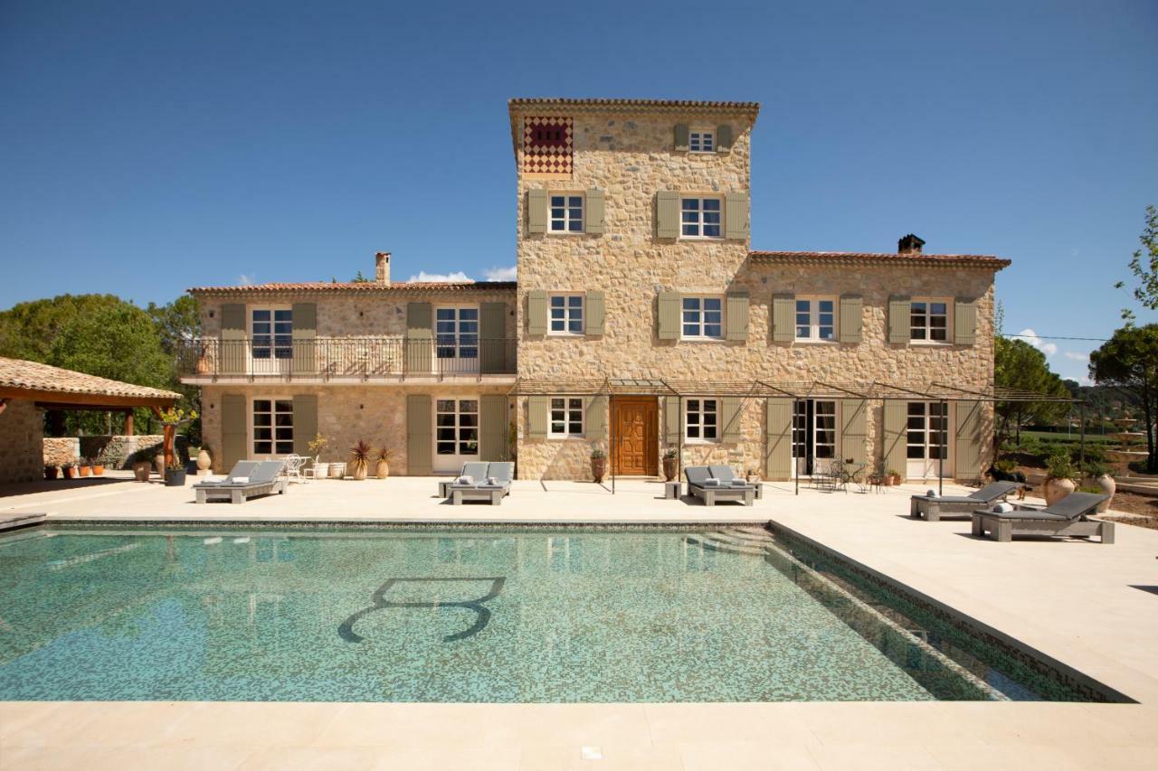 Domaine De La Chapelle Bed & Breakfast Lorgues Exterior photo